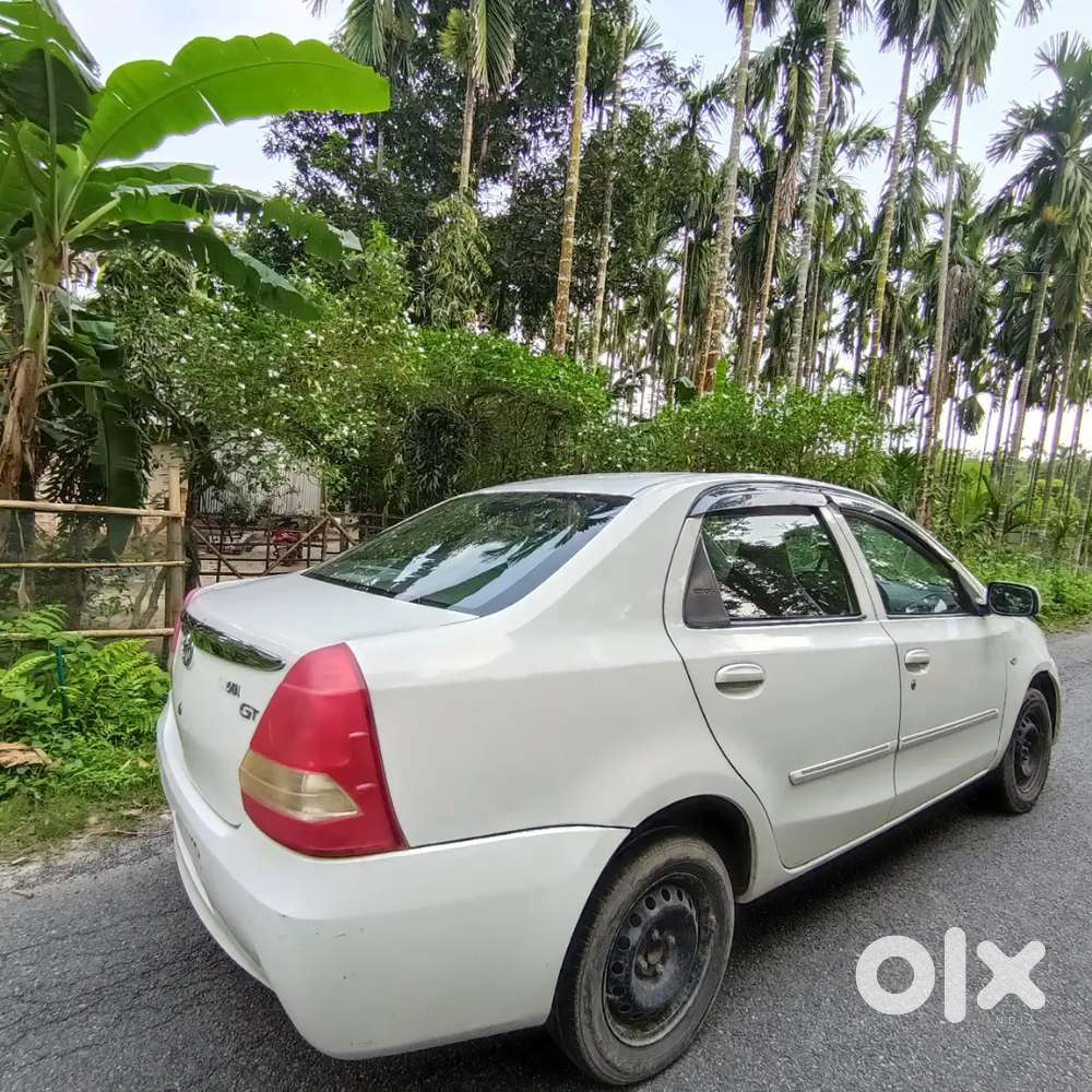 Toyota Etios 2012 Petrol 90000 Km Driven