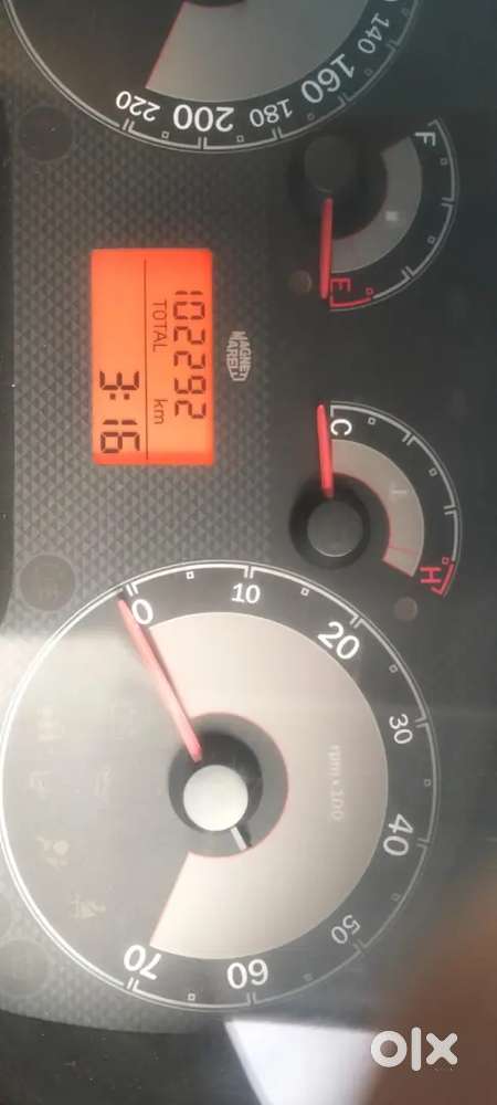 Fiat Linea Classic 2014 Diesel 102292 Km Driven