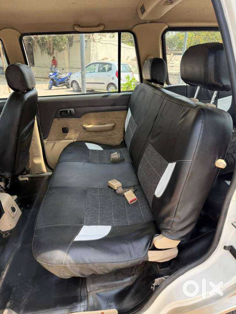 Chevrolet Tavera Lt 9 Seater, 2012, Diesel