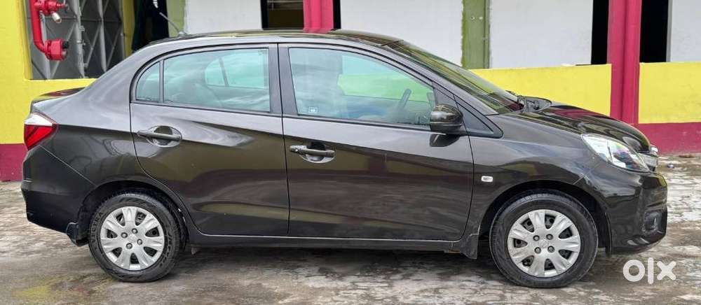 Honda Amaze 2nd Gen, 2017, Petrol