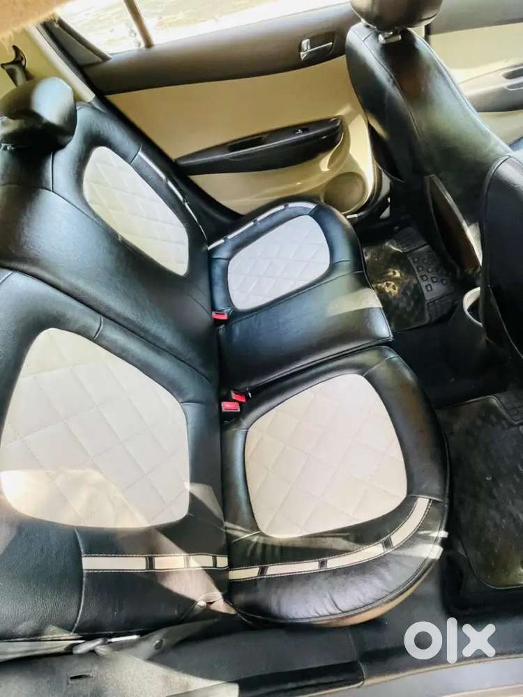 Hyundai 120 Sportz 2014 Petrol