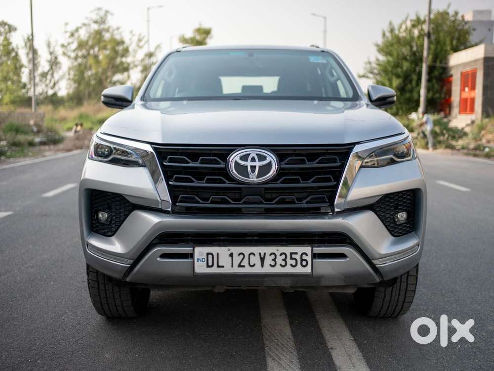 Toyota Fortuner 4x2 At 2.7 Petrol, 2022, Petrol