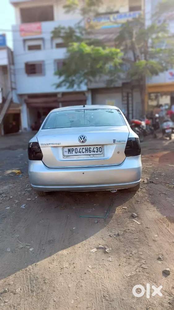 Volkswagen Vento 2011 Petrol 75000 Km Driven
