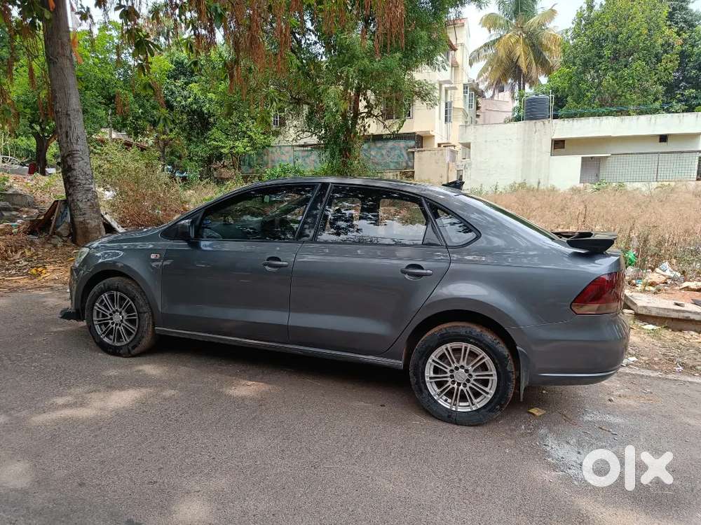 Volkswagen Vento 2013 Petrol Highline