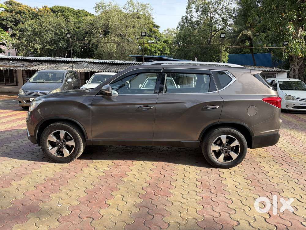 Mahindra Alturas G4 4wd At, 2019, Diesel