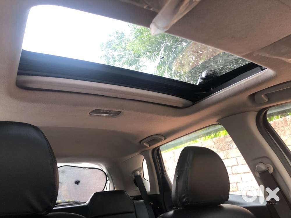 8 Inch Touch Screen , Working Sunroof ,cruise Control , Touch Ac Panel