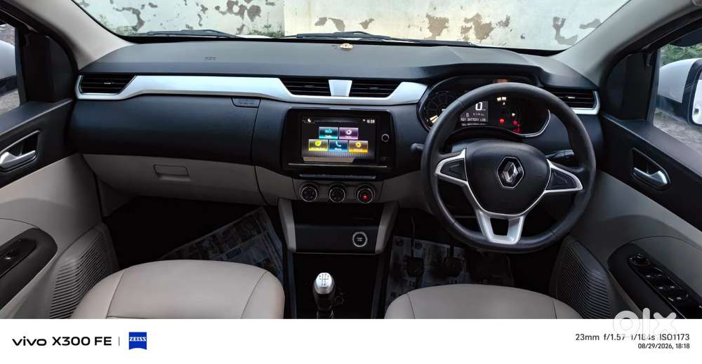 Renault Triber Rxz Urban Night Limited Edition, 2020, Petrol