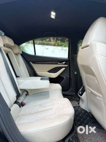 Skoda Octavia 2.0 Vrs 230, 2023, Petrol