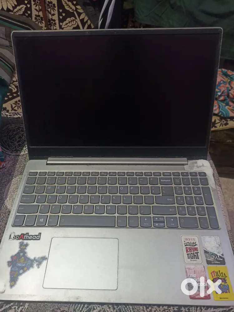 Ideapad 330s i3 7th gen 4/1tb hard disk
