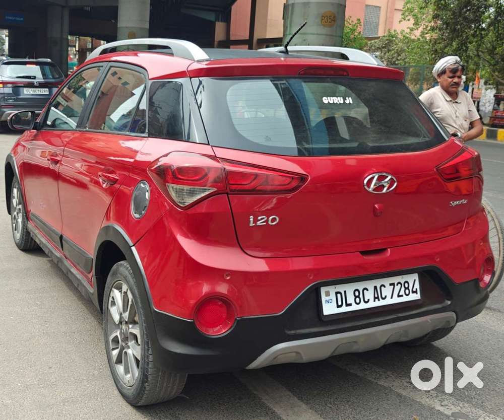 Hyundai I20 Active Sx Petrol, 2016, Cng & Hybrids