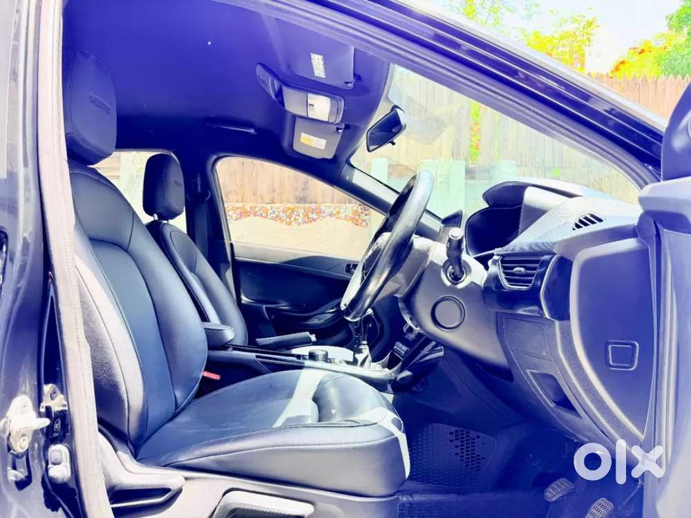 Tata Nexon 1.2 Revotron Xz Plus Hs Dark Edition, 2023, Petrol