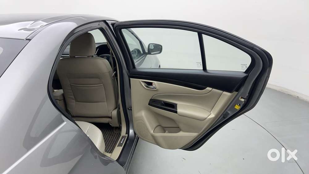 Maruti Suzuki Ciaz Alpha 1.5 Dual Tone, 2017, Petrol