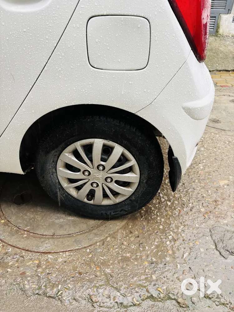 Hyundai I10 Sportz 2015/16