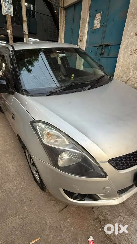 Maruti Suzuki Swift 2012 Cng & Hybrids 69000 Km Driven
