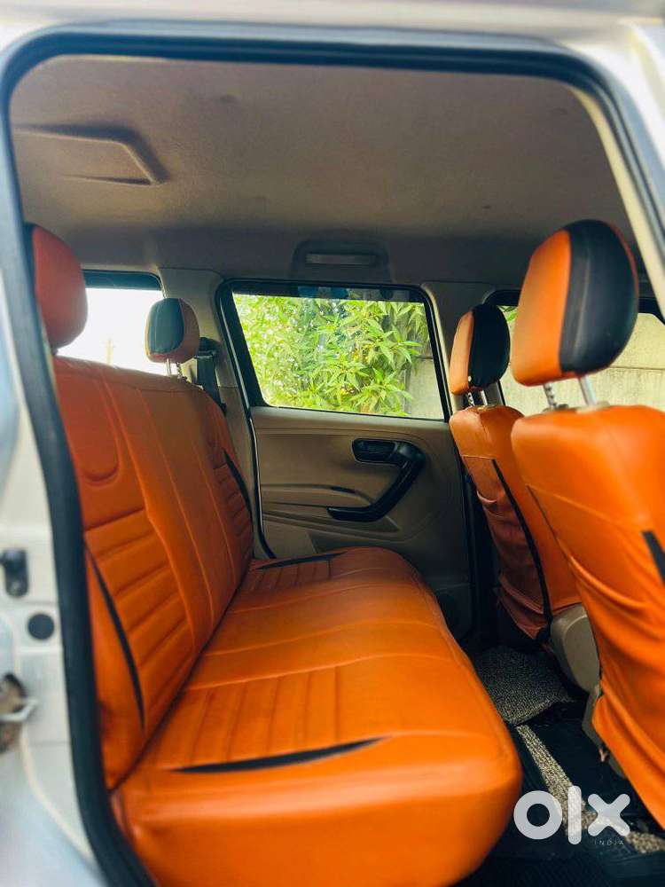 Mahindra Tuv 300 T4, 2018, Diesel