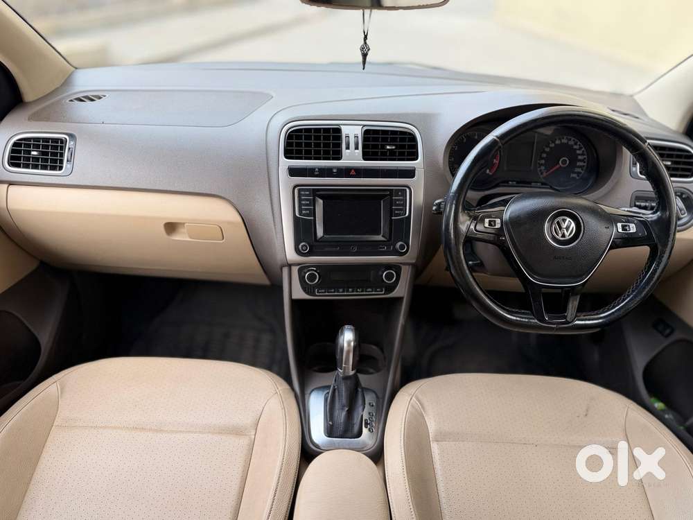 Volkswagen Vento 1.2 Tsi Highline At, 2016, Petrol