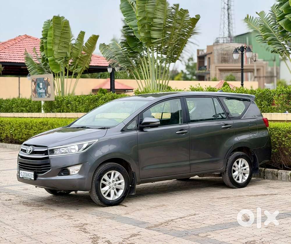 Toyota Innova Crysta 2.7 Gx Mt 8s, 2020, Diesel