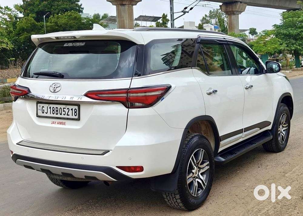 Toyota Fortuner 4x2 At 2.8 Diesel, 2022, Diesel