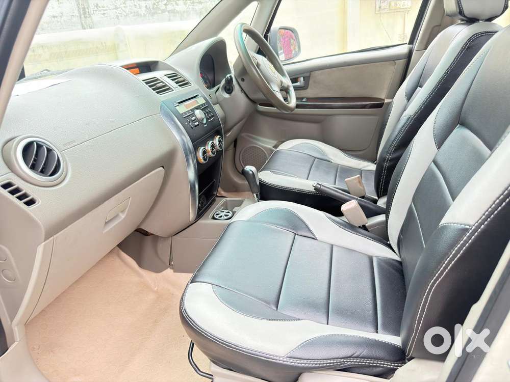 Maruti Suzuki Sx4 Zxi Automatic Bs-iv, 2010, Petrol