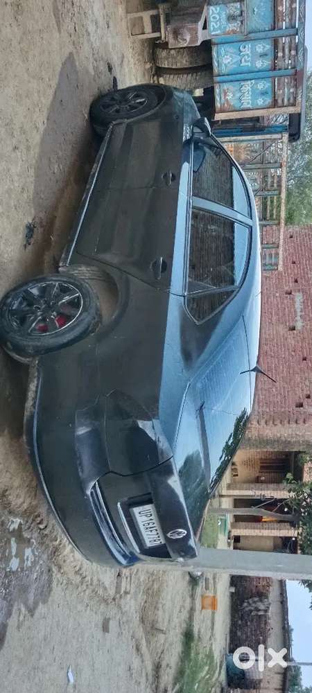 Gadi Me Koi Kam. Nhi Hai 4 Tyre New Hai