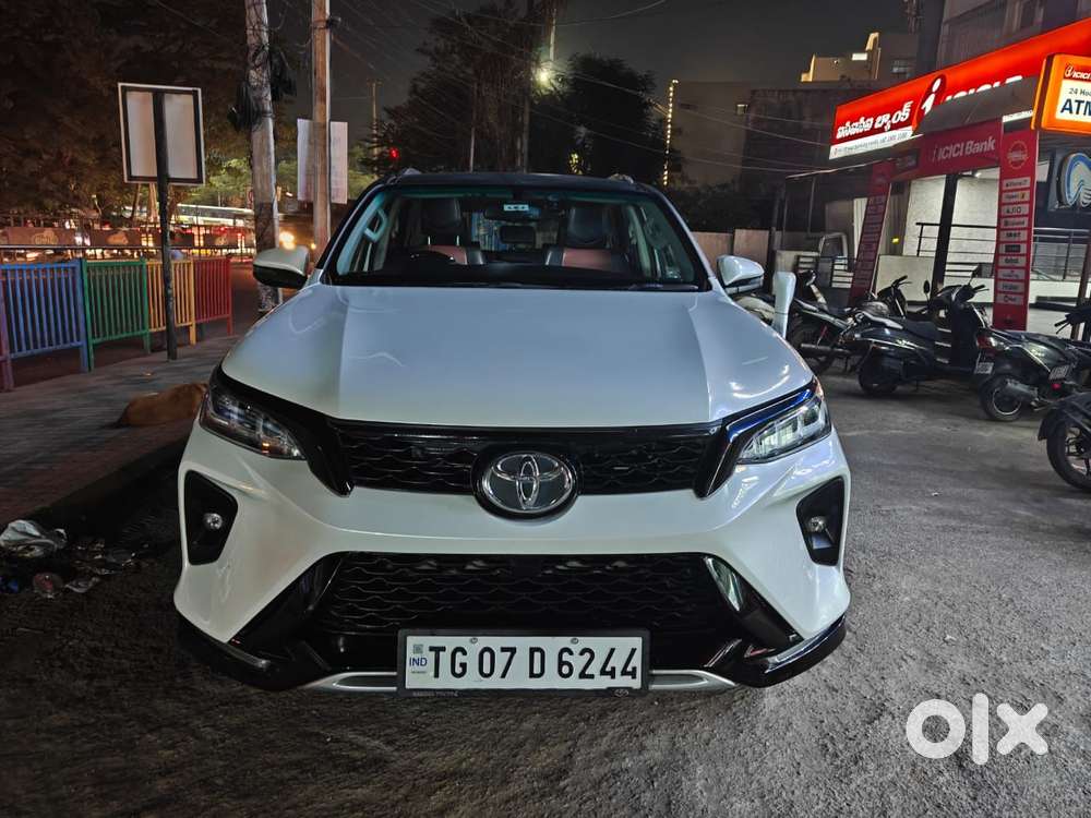 Toyota Fortuner Legender 4x4 At 2.8, 2024, Diesel