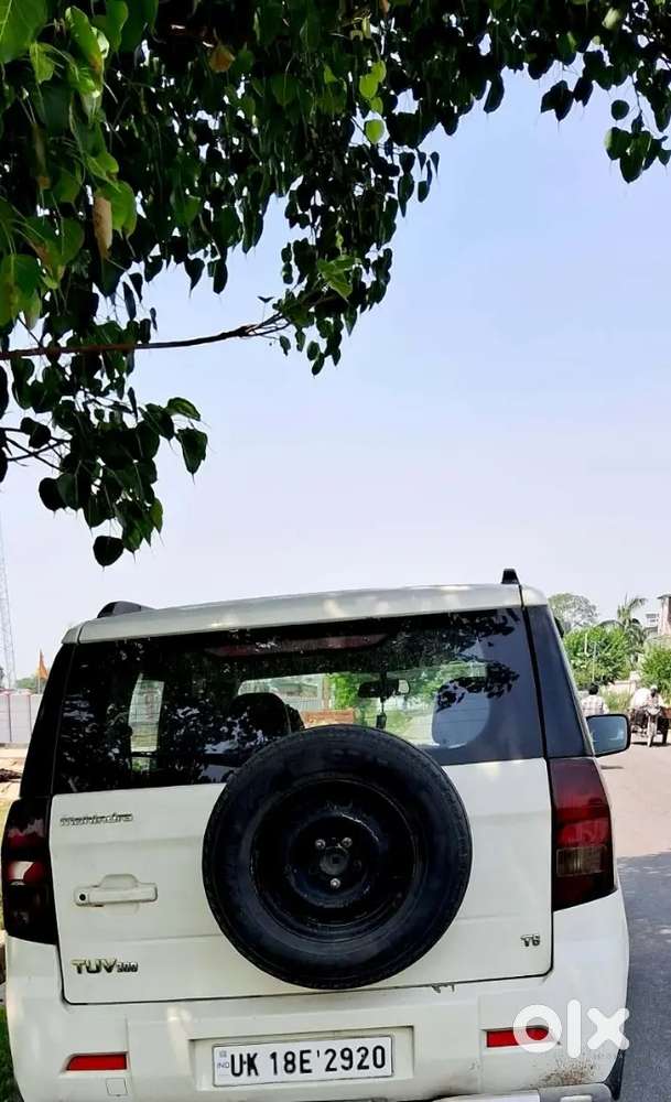 Mahindra Tuv 300 2016 Diesel Good Condition