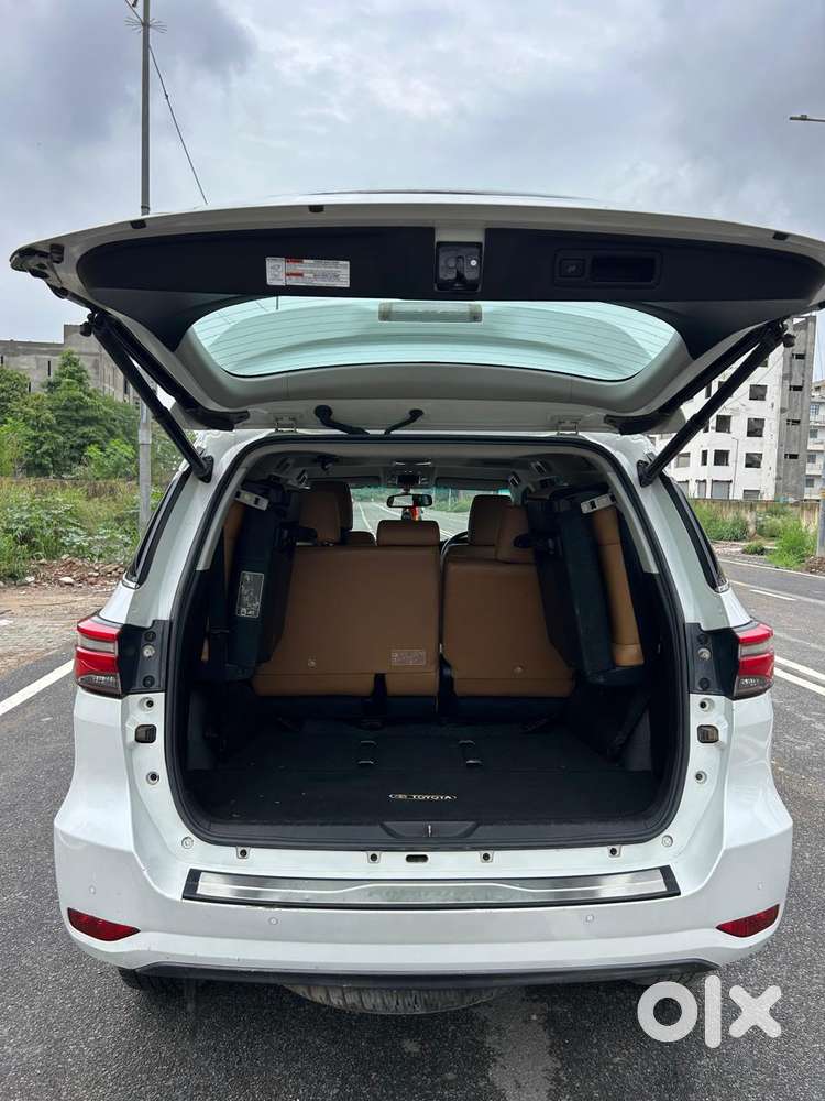 Toyota Fortuner 4x2 At 2.8 Diesel, 2022, Diesel