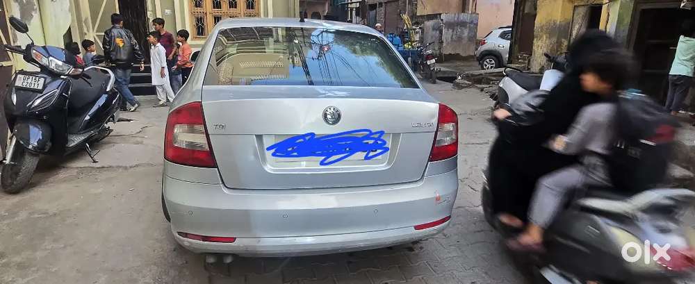 Skoda Laura 2.0 Ambiente 2012