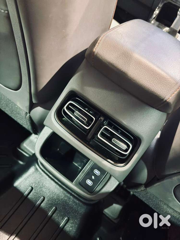 Hyundai Creta 1.5 Sx (o) Ivt Petrol, 2024, Petrol