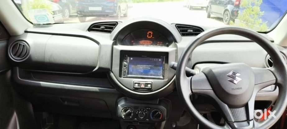 Maruti Suzuki S-presso Vxi At, 2020, Petrol