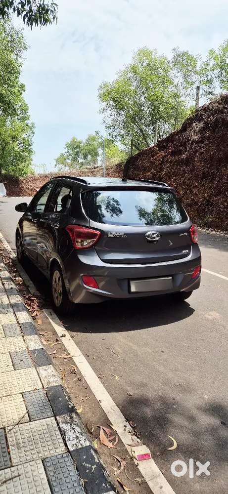Grand I10 Sportz 2014  Nri Urgent Sale