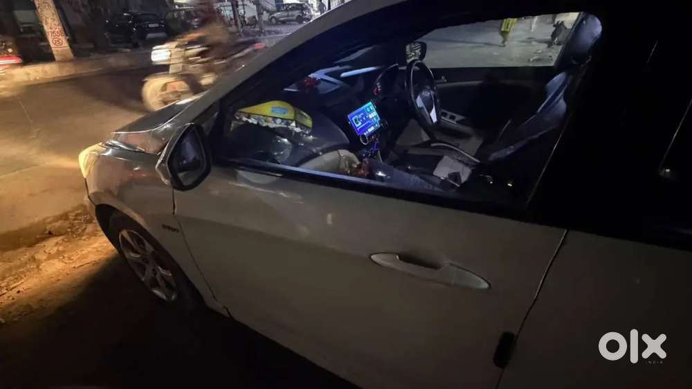Hyundai Verna Fluidic 2012 Manual Petrol
