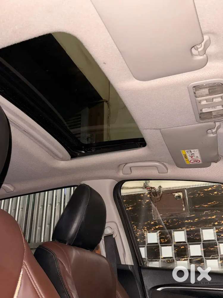 Wrv Vx Top Model Sunroof Push Button Start