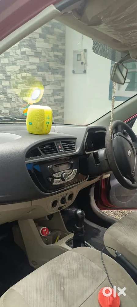 ഗവണ്മെന്റ് സ്കൂൾ ടീച്ചർ കാർ,