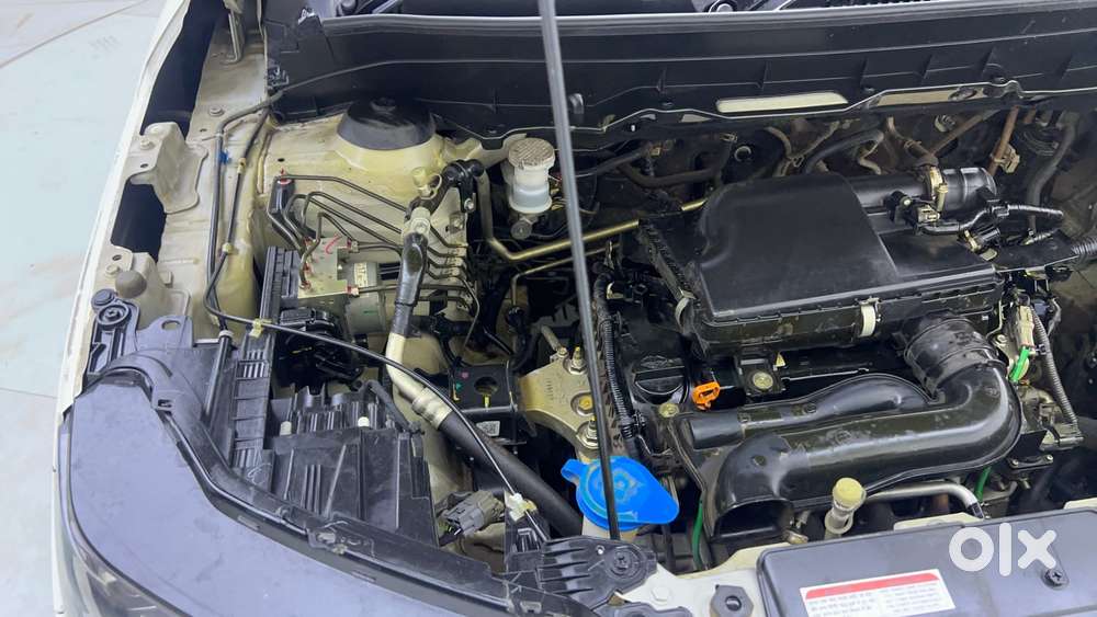 Maruti Suzuki Vitara Brezza 1.5 Zxi, 2022, Petrol