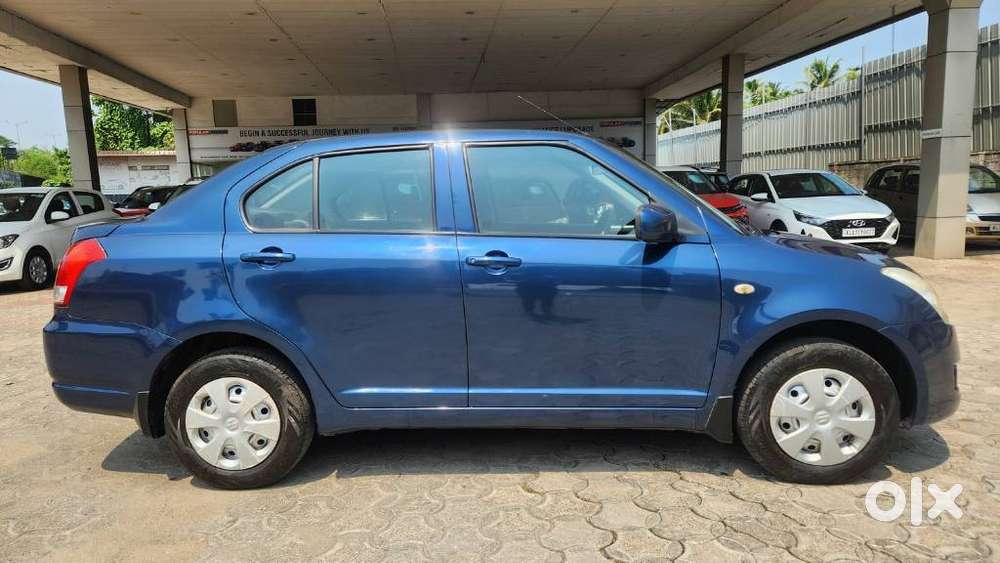 Maruti Suzuki Swift Dzire 1.2 Lxi Bsiv, 2010, Petrol
