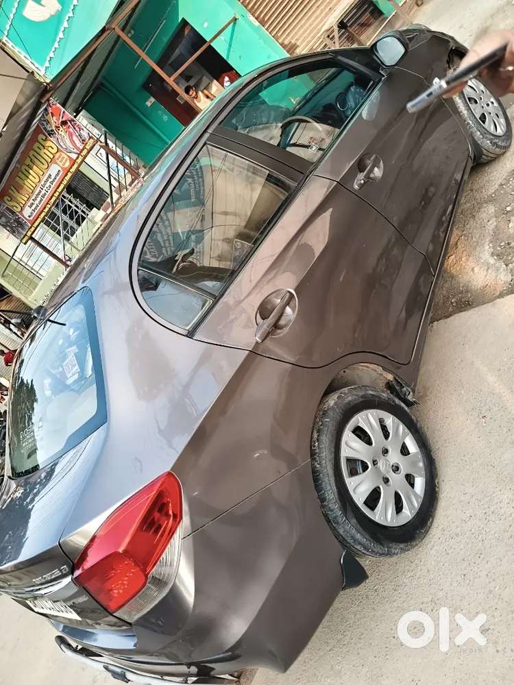 Honda Amaze E Petrol 2014