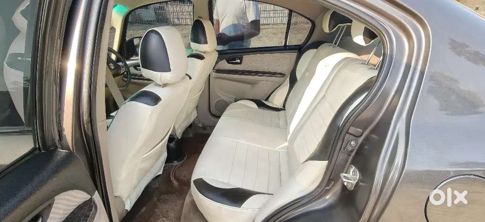 Maruti Suzuki Sx4 2013