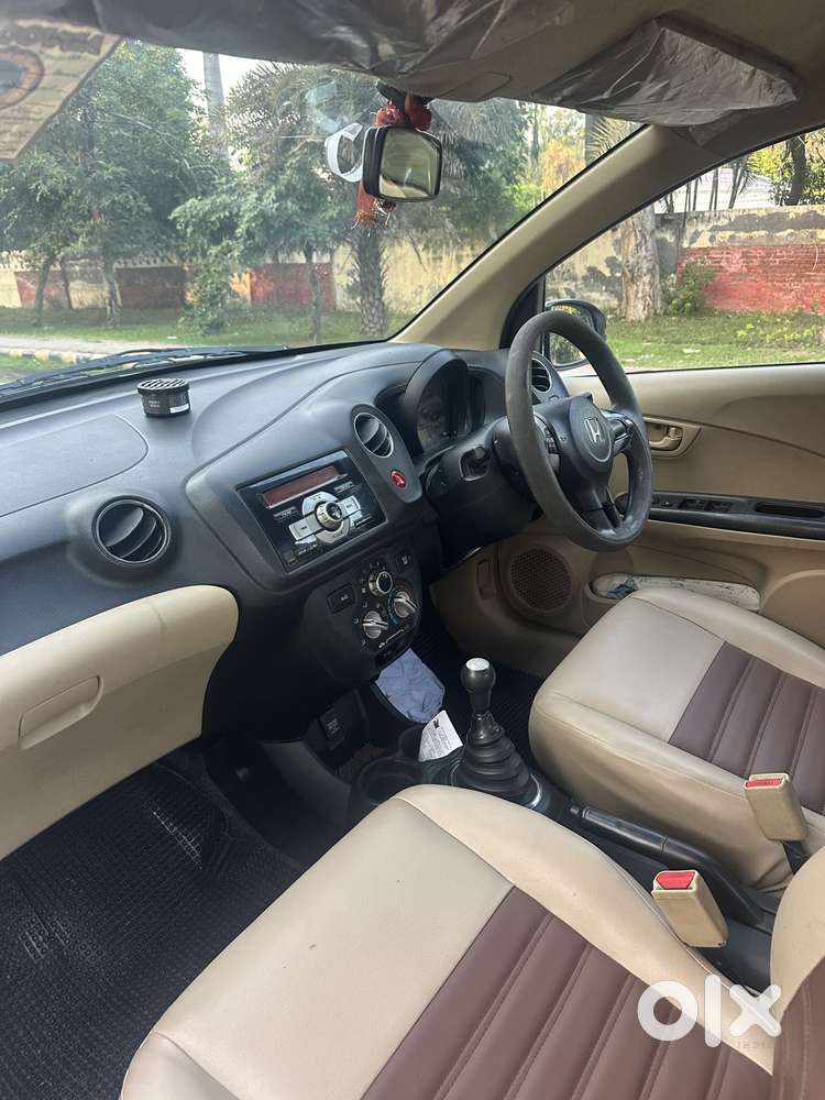 Honda Brio S (o) Mt, 2014, Petrol