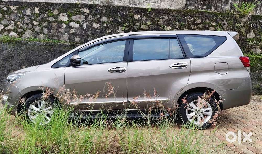 Toyota Innova Crysta 2.4 G Mt, 2018, Diesel