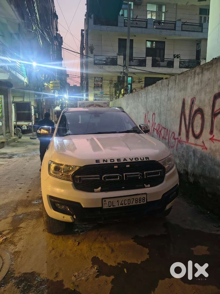 Ford Endeavour 3.2 Titanium At 4x4, 2017, Diesel