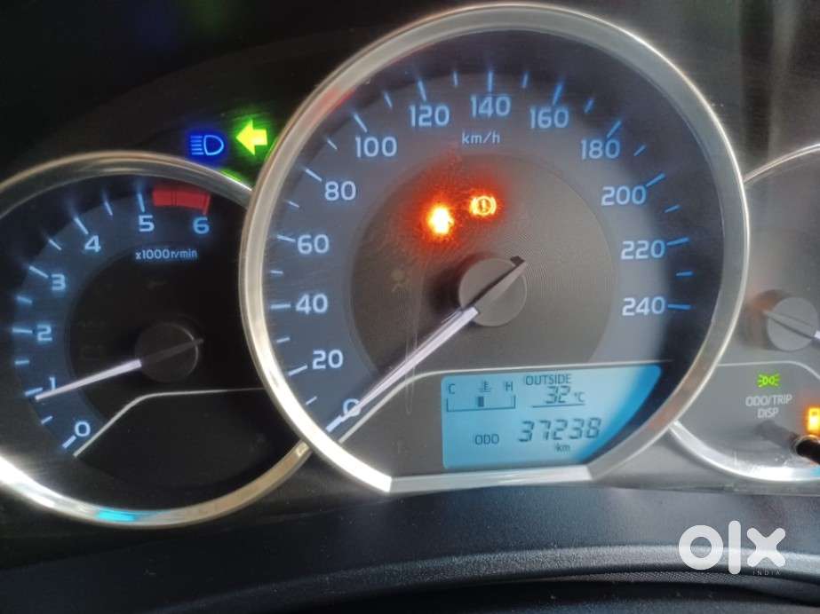 Toyota Corolla Altis 2013-2017 D-4d J, 2017, Diesel