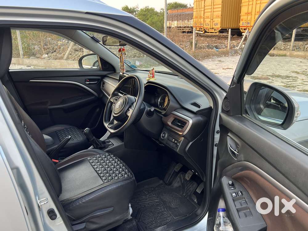 Maruti Suzuki Vitara Brezza Zxi + Mt, 2023, Petrol
