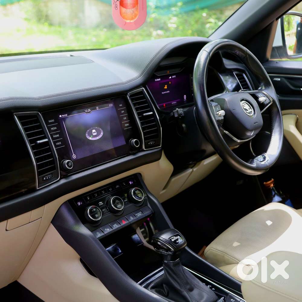 Skoda Kodiaq 2.0 L&k Tsi Dsg, 2023, Petrol