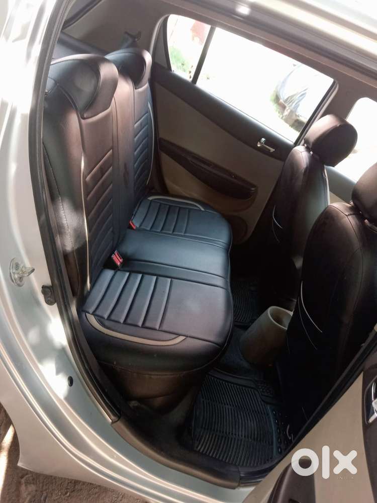 Hyundai I20 Petrol 2010 Car
