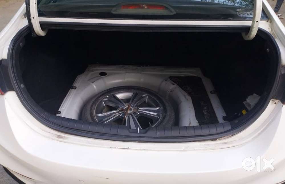 Hyundai Verna 2016-2017 1.6 Crdi Sx Option, 2016, Diesel