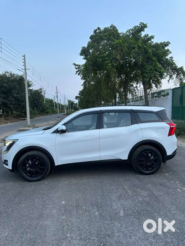 Mahindra Xuv700 2.2 Ax 7 Diesel Mt Str, 2024, Diesel