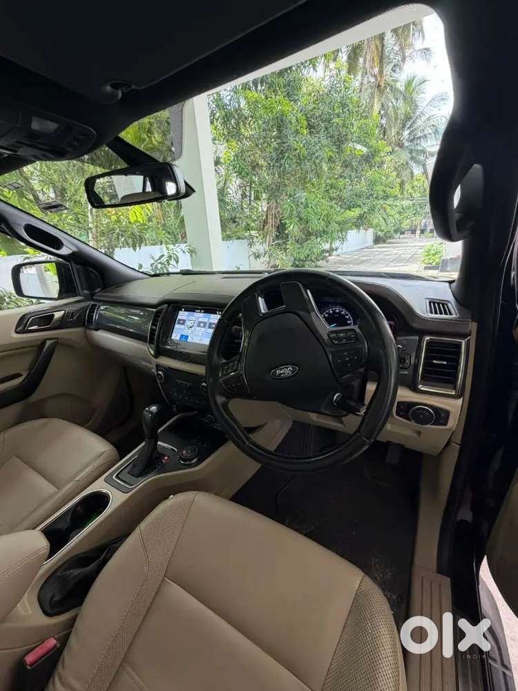 Ford Endeavour 2017