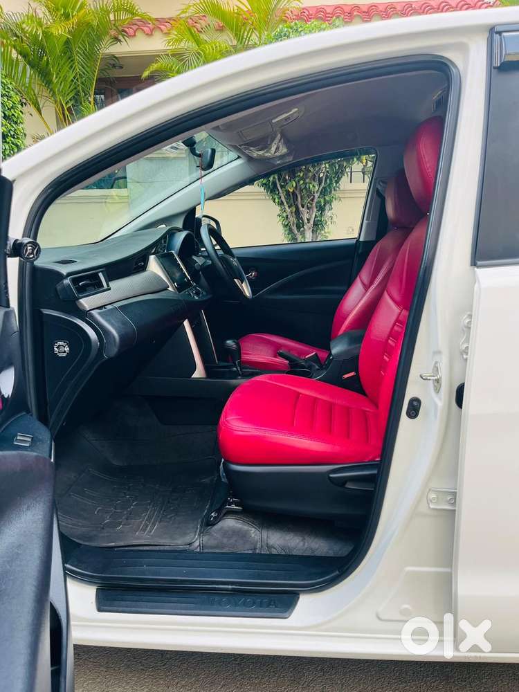 Toyota Innova Crysta 2.4 Gx Limited Edition At 7 Str, 2021, Diesel