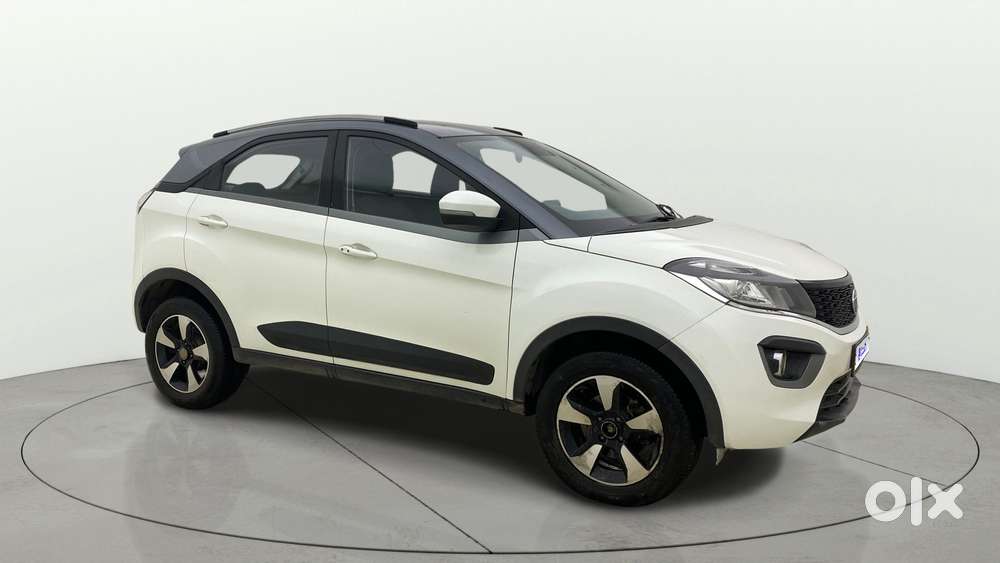 Tata Nexon 1.2 Revotron Xza Plus, 2018, Petrol